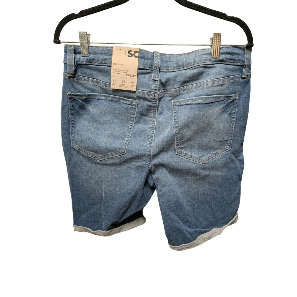 SO Goods For Life Womens Bermuda Denim Shorts Blue Medium Wash Size 15 32W NWT